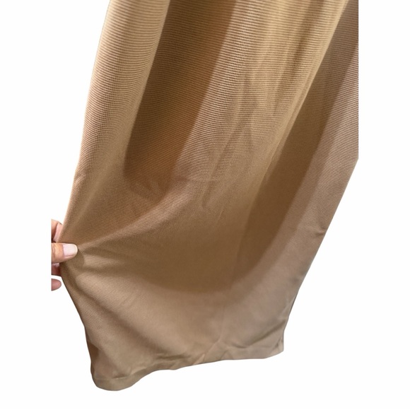 HALARA Camel Wide-Leg Women's Pants - Picture 3 of 7